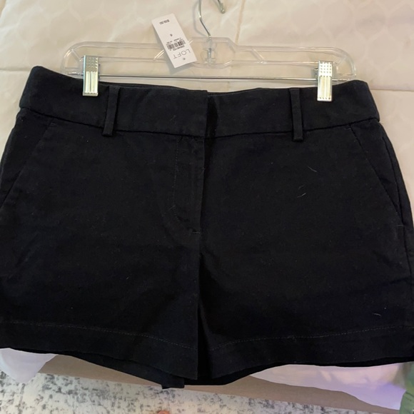 Loft size 6 shorts 4 inch inseam - Picture 1 of 5